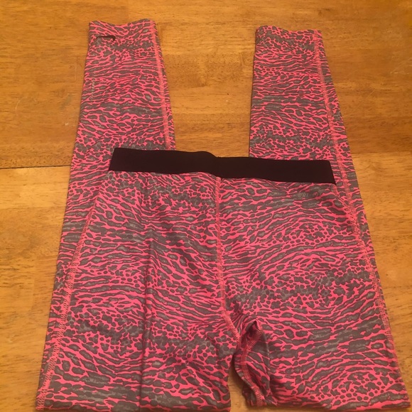 Nike Pro zebra print leggings very good cond XL - Picture 2 of 7